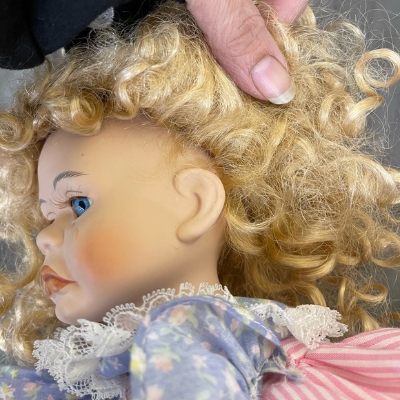 Vintage Porcelain Crying Boo Boo Teary Eyed Doll - Picture 11 of 12